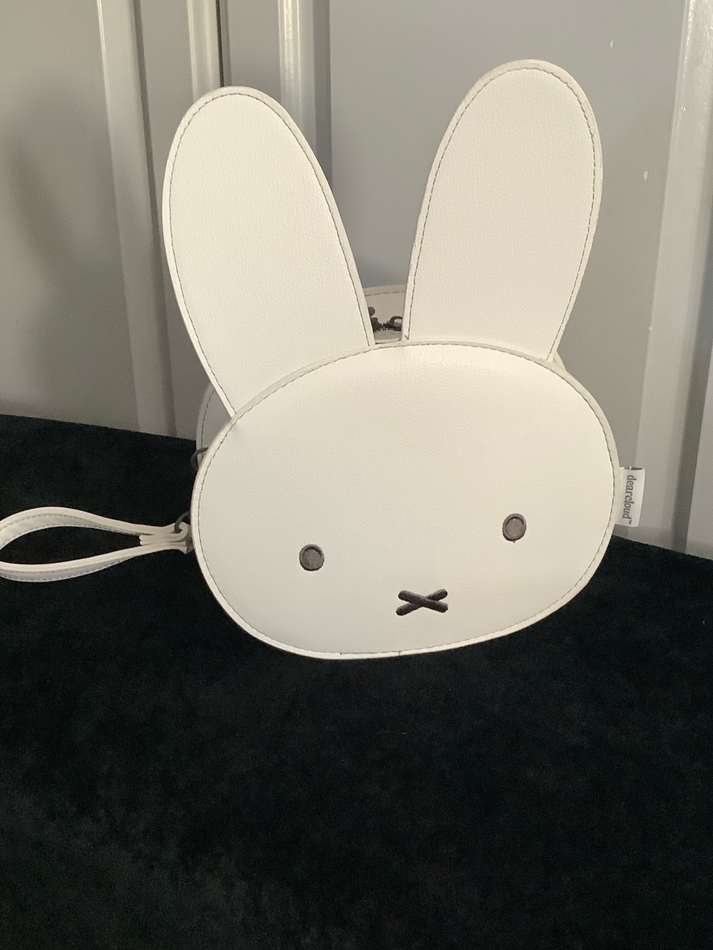 Miffy White Bunny Crossbody Bag - Kids Accessories Excellent Condition - Picture 7 of 11